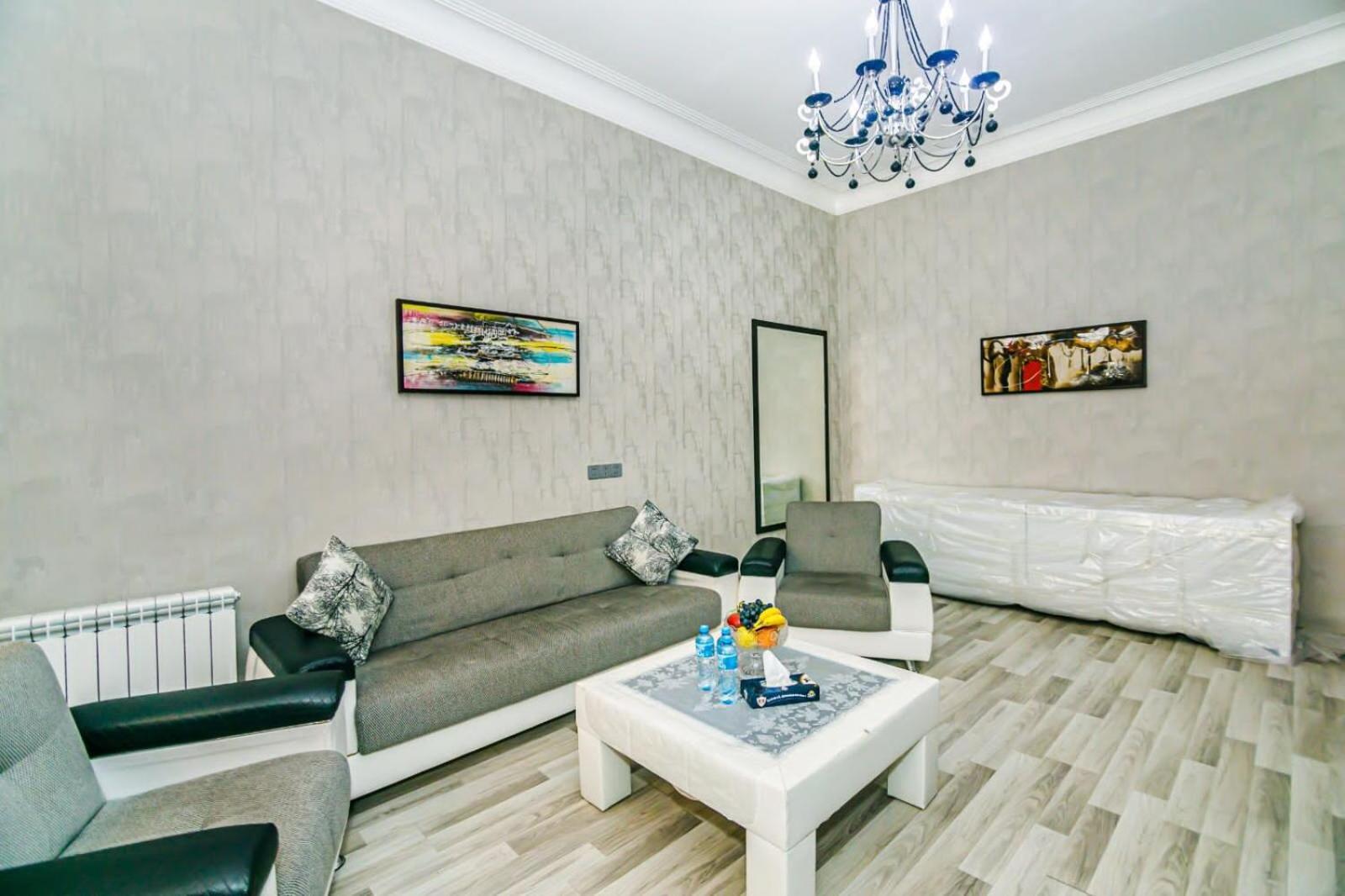 Azneft Square Deluxe Apartment Баку Екстер'єр фото