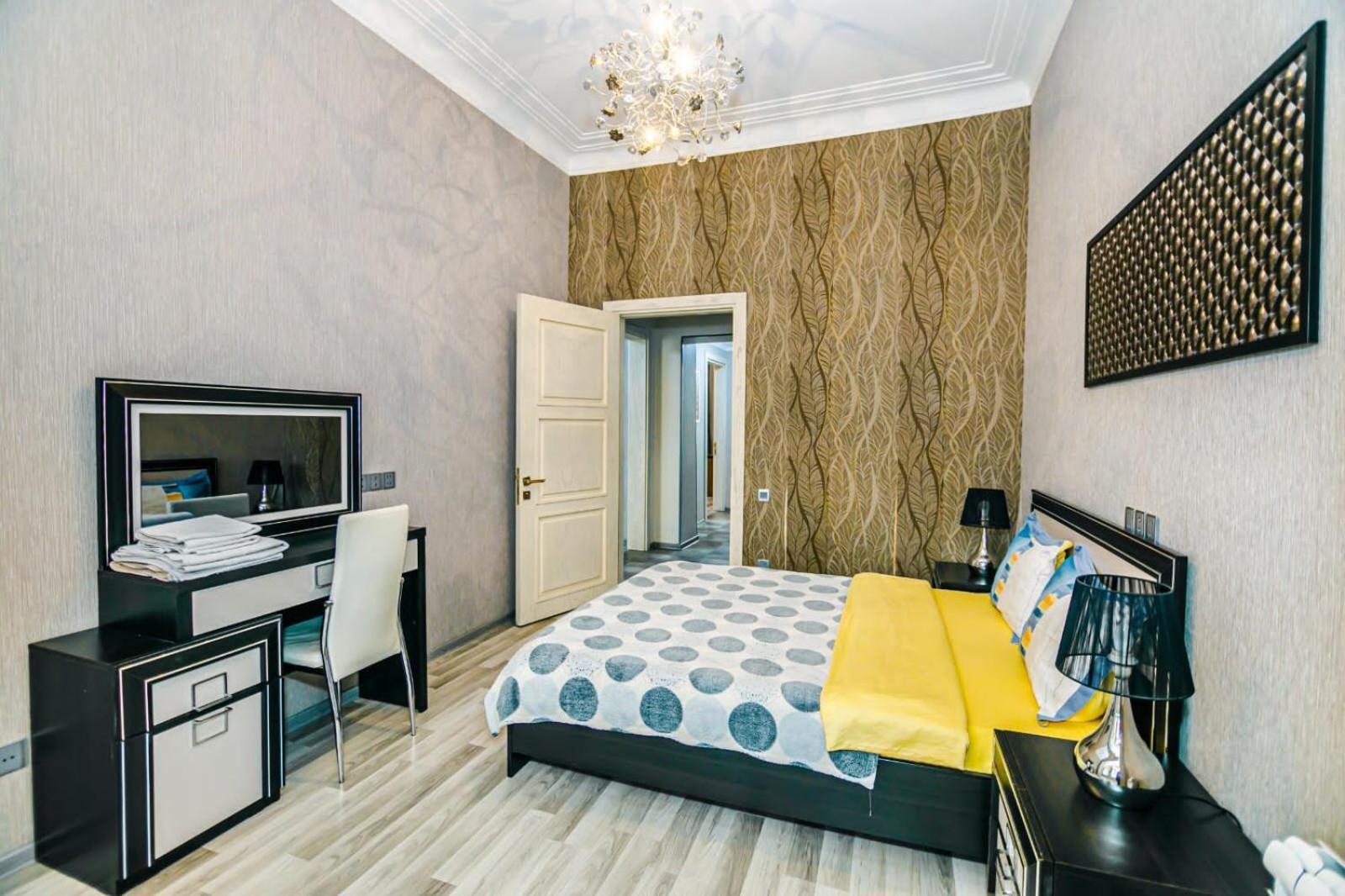 Azneft Square Deluxe Apartment Баку Екстер'єр фото